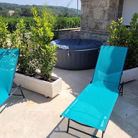 Un Air De Vacances Layrac Екстериор снимка